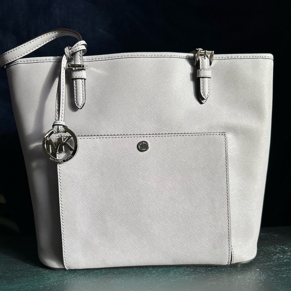 Michael Kors Lilac Tote Bag – Pre-Loved, Great Condition!